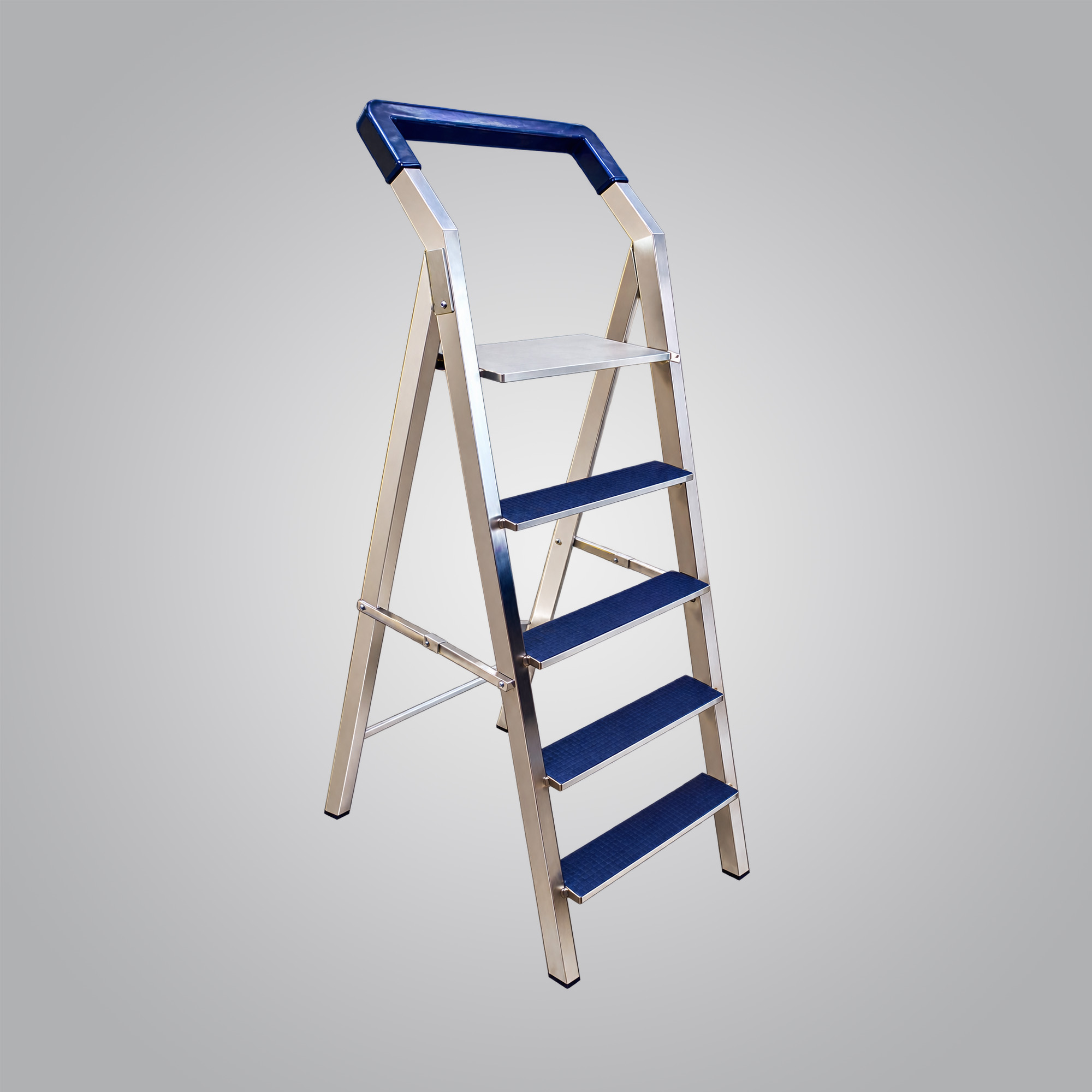 Multi-step folding stepladder